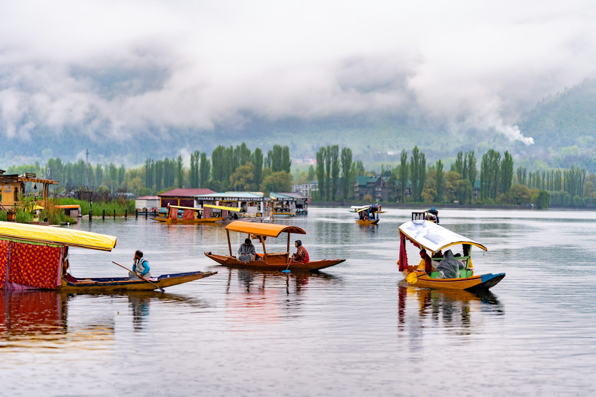 Kashmir Paradise Tour